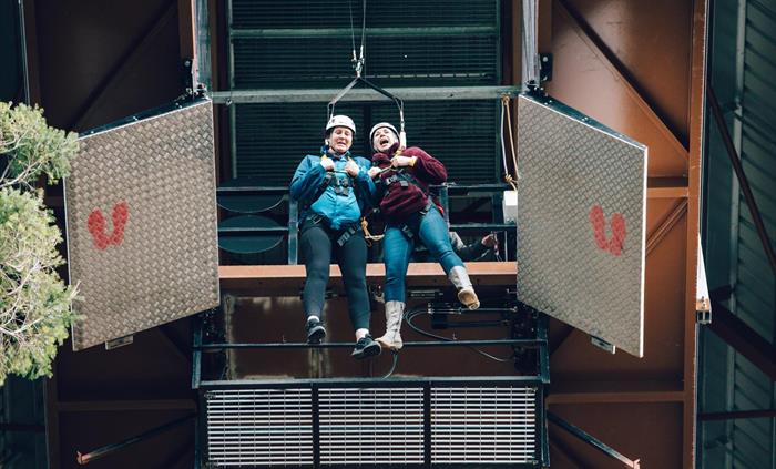 Drop 100ft on Plummet